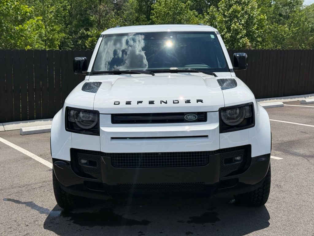 land rover defender 2024 SALE27EU2R2246322 image land rover defender 2024 SALE27EU2R2246322 image